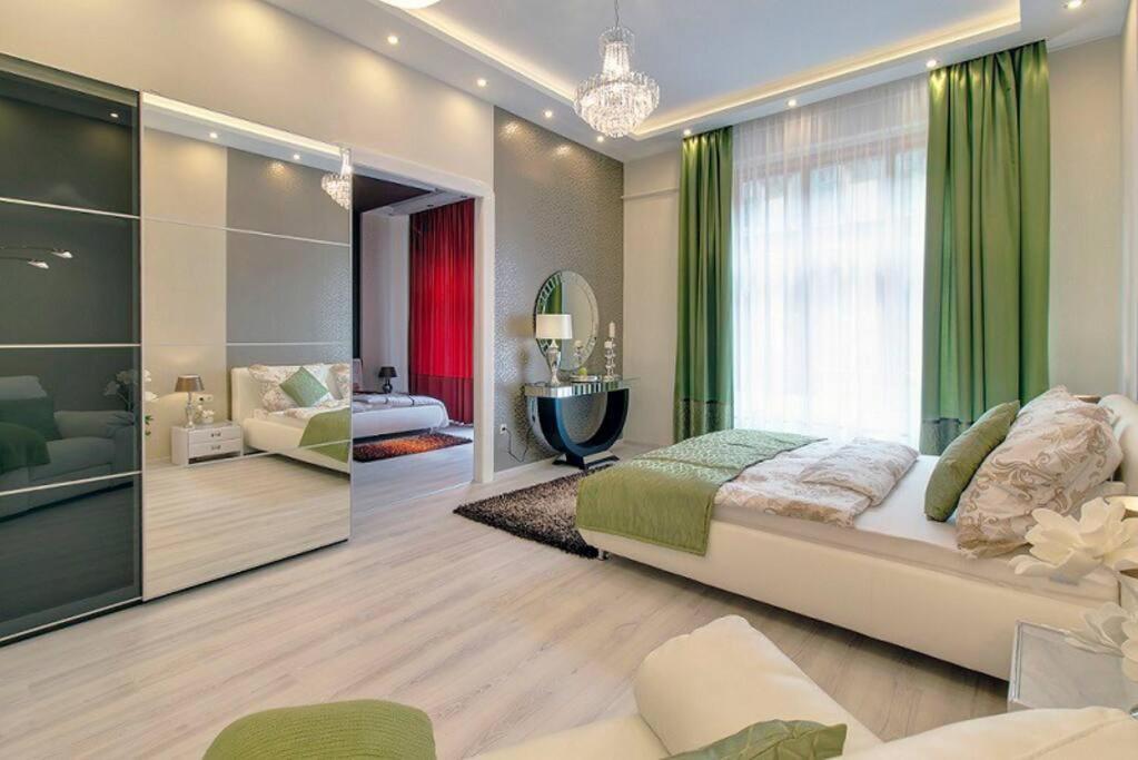 Super Central Apartment Boedapest Buitenkant foto